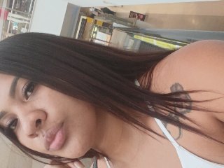 AhslyDuque22 streamate live cam model