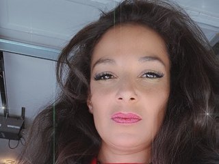Alicia42 streamate live cam model