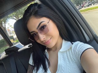 AlisonFoxworth streamate live cam model