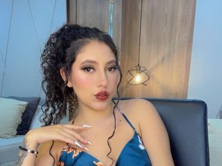 AmaraLux live cam