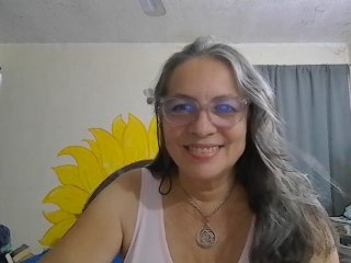 AndreaLoveLatin live cam