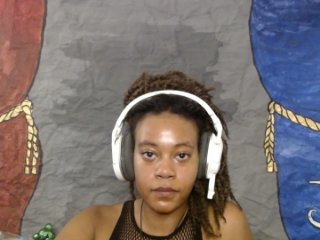 AstartesKiss streamate live cam model