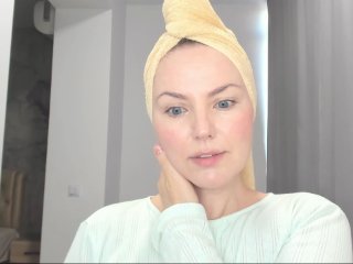 AudreyMoris streamate live cam model