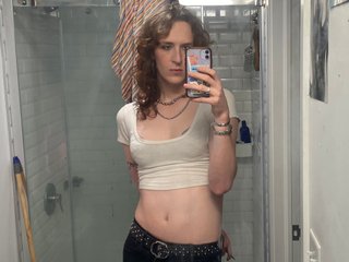 AutumnLovesYou streamate live cam model