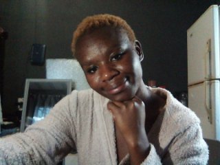 Bentlee2020 streamate live cam model