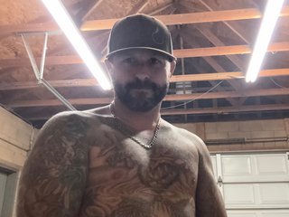 Bigdtattooed streamate live cam model