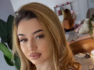 BlairBlonde streamate live cam model