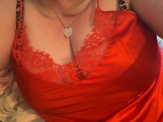 Blondebombshell27 streamate live cam model
