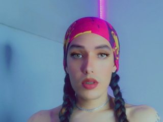 BrookeVrsace streamate live cam model