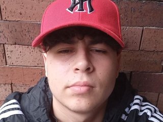 BruceMax streamate live cam model