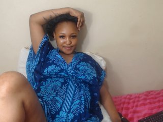 BustyBooty966 streamate live cam model