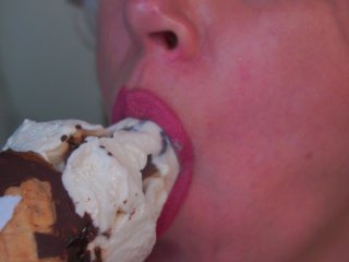 CandyLadyy streamate live cam model