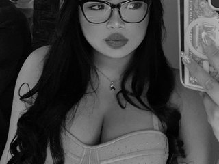 CelesteWhites live cam