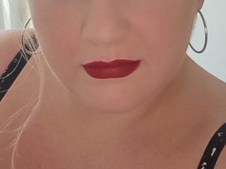 Curvyy_Lola live cam