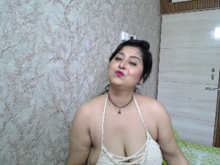 Cutefacehere streamate live cam model