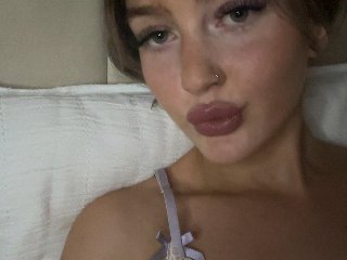 Daiseyxxx streamate live cam model