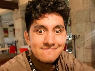 DavisLewis streamate live cam model