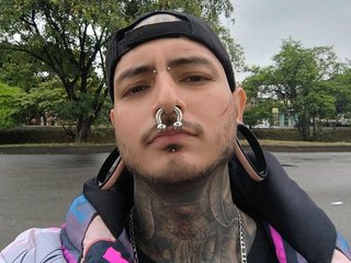 Deathink streamate live cam model