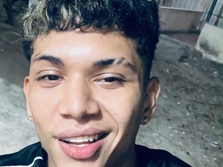 Dreylil streamate live cam model