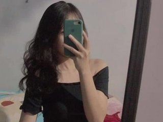 ElysiaBae streamate live cam model