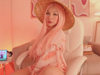 EmilyChachati streamate live cam model