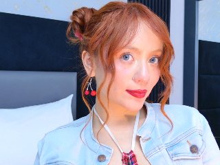 EmilyKlein streamate live cam model