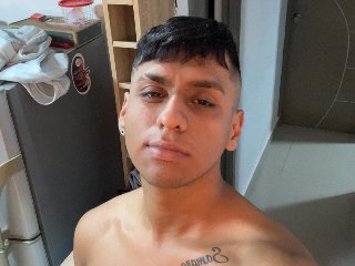 Felipe_Villalobos streamate live cam model
