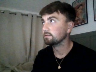 Frasermack streamate live cam model