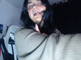 Gigiqueens streamate live cam model
