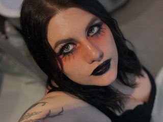 GothSuccubusBabe streamate live cam model