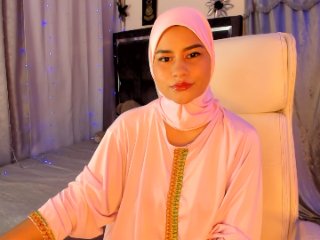 HalimaQadir streamate live cam model