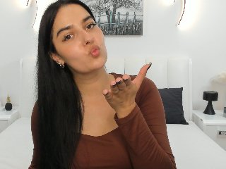 HoneyVelvet streamate live cam model