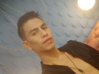 Johan_anal_king streamate live cam model