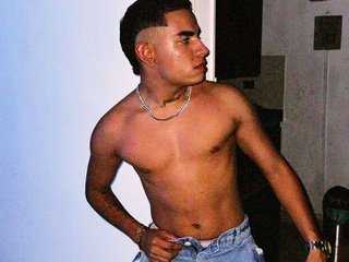 LiamCoxx streamate live cam model