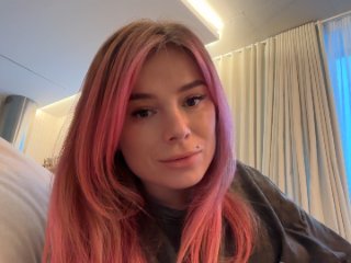 LoreenLi streamate live cam model