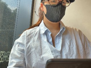 LucySia99 streamate live cam model