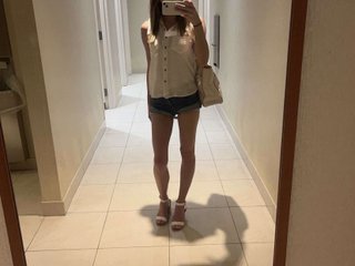 Maddierainexoxo streamate live cam model