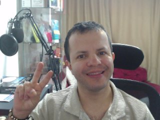 ManuManu22 streamate live cam model