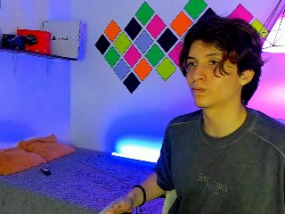 Marcoviolet streamate live cam model