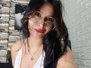 Meeganncole streamate live cam model