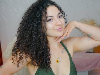 MeridaBell18 streamate live cam model