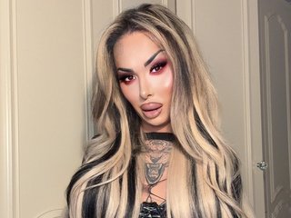 MiaMaffia streamate live cam model