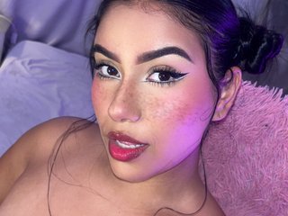 Mia_Cameron streamate live cam model