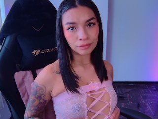 Mia_ev streamate live cam model