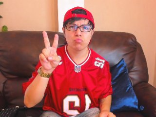 Milo_AndMilk streamate live cam model