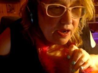 MissKittyFox4u live cam