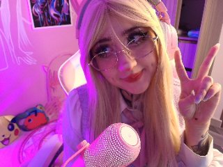 MiwaViolet302 streamate live cam model
