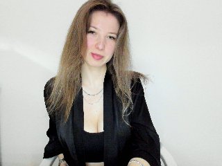 MoonLure streamate live cam model