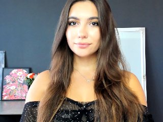 MoonlitAstra streamate live cam model