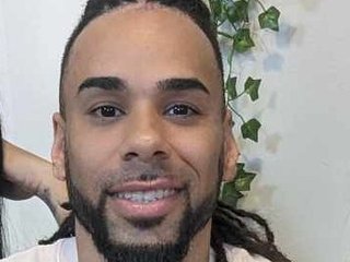 MrJacksonsPlayRoom streamate live cam model